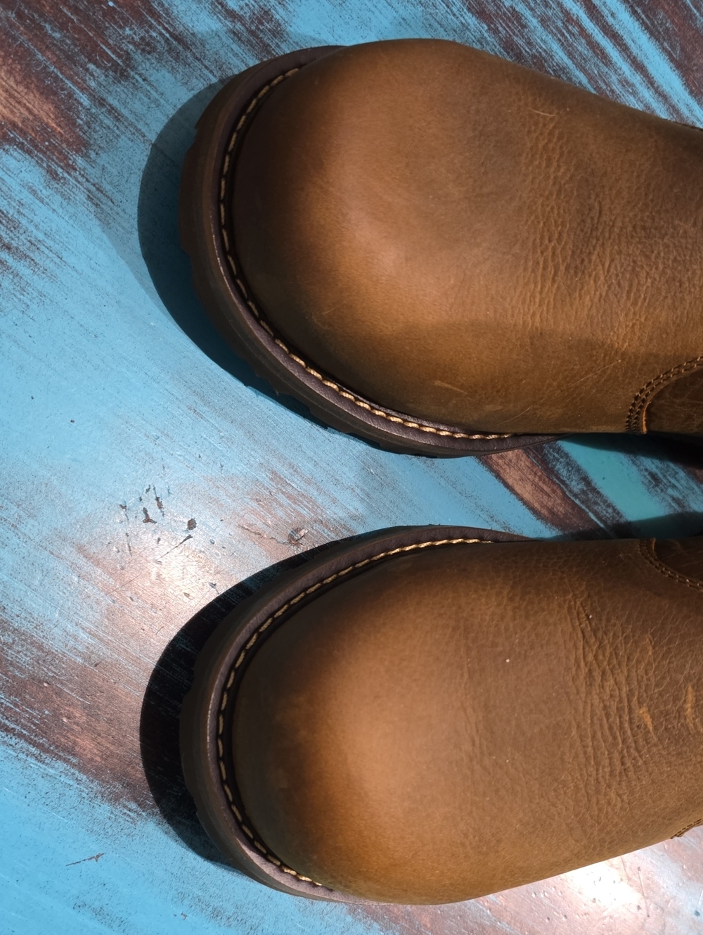 Carhartt Tan Chelsea Work Boots with Black Elastic Panels - Picture 6 of 6
